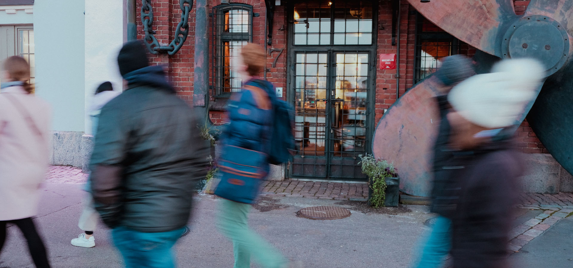 Students visiting partner organizations during Think Crawl 2023, photographed by Cansu Pylkkänen.